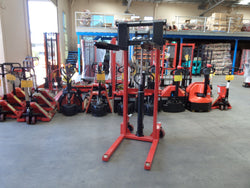 1 Ton Manual Narrow Standard Legs Stacker 1.6m Lift