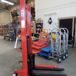 1 Ton Light Duty Manual Narrow Standard Legs Stacker 1.6m Lift