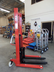 1 Ton Light Duty Manual Narrow Standard Legs Stacker 1.6m Lift