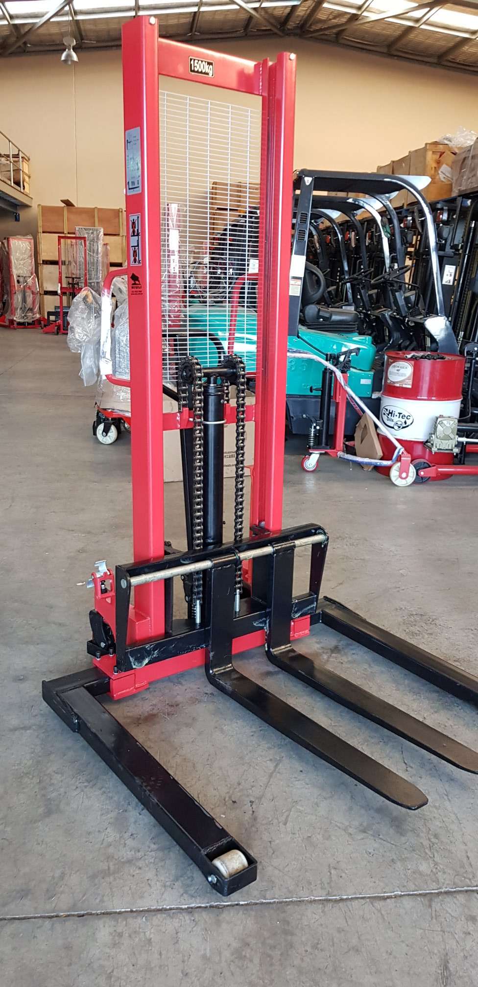 1.5Ton Manual Adjustable Base Straddle Leg Pallet Stacker Lifter 1.6m