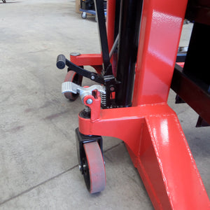 1.5Ton Manual Straddle Leg Pallet Stacker Lifter 1.6m