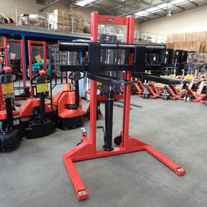 1.5Ton Manual Straddle Leg Pallet Stacker Lifter 1.6m