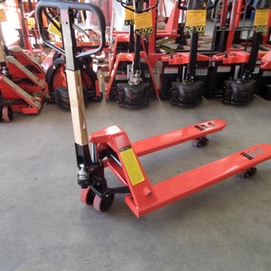 2.5T Low Profile Manual Pallet Jack Narrow Fork Width 550mm