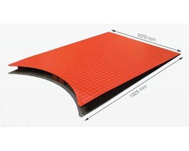 Turntable Wrapping Machine with Ramp Orbitwrap OR-500